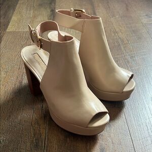 Dolce Vita Cream Peep Toe Platform Heels